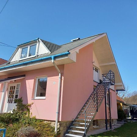 Villa Strakov Lúčky 外观 照片
