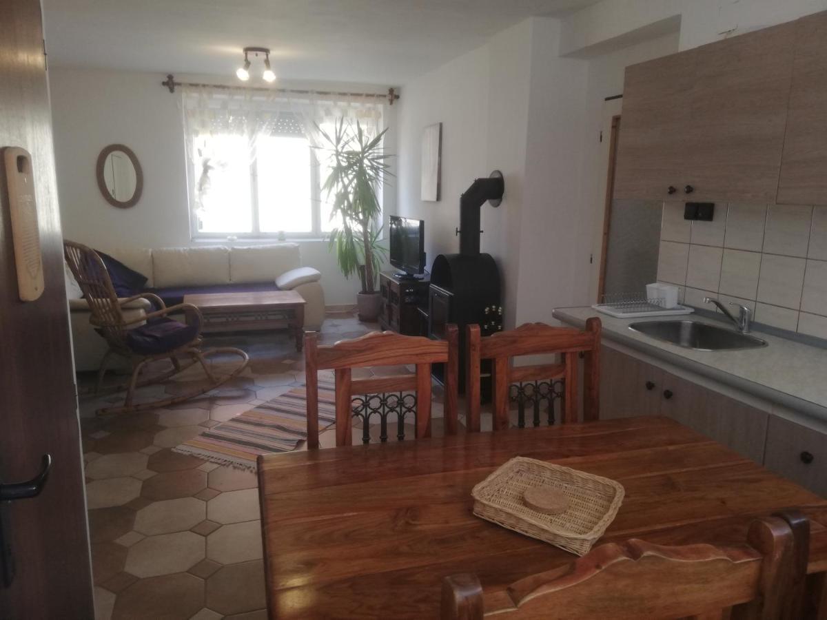 Villa Strakov Lúčky 外观 照片